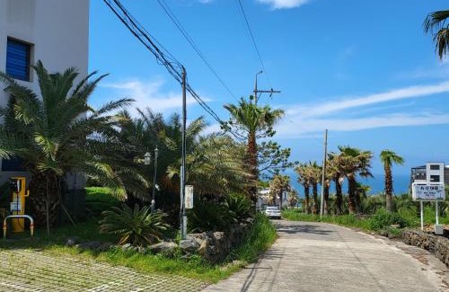 Aewol Villa | Family-Friendly Stay at Aewol Oceanvill Near the Coast