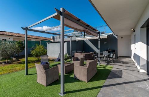 Afa House | Inviting Villa Near Ajaccio with Private Pool & Ocean Views