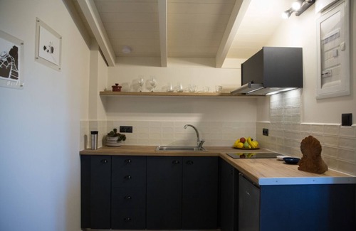 Pylos-Nestoras Apartment | Inviting Afentiko Pigadi Studio with Garden View & Pool