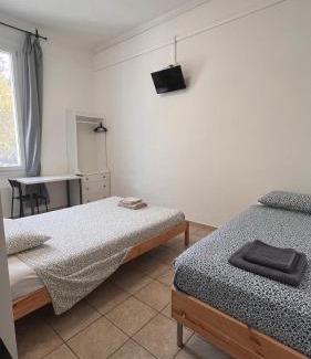 Castel San Pietro Terme House | Family-Friendly Retreat at Affittacamere Da Pippi