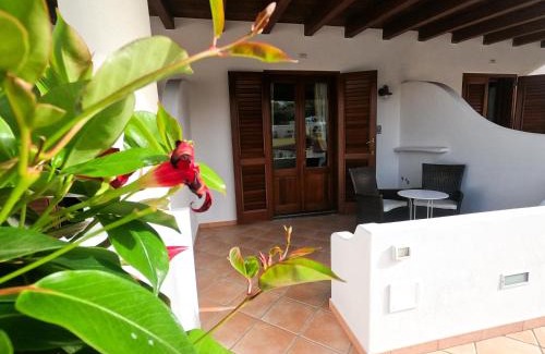 Lipari Historic Centre House | Discover a Child-Friendly Retreat at Affittacamere A f r o d i t e