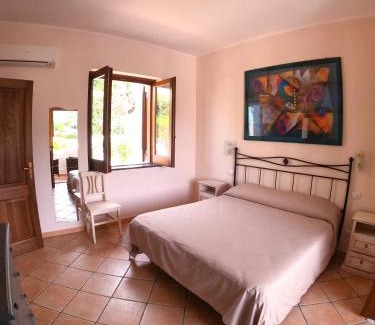 Lipari Historic Centre House | Discover a Child-Friendly Retreat at Affittacamere A f r o d i t e