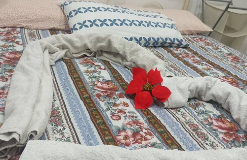 Isola del Borgo Antico House | Guest Favorite: Affittacamere Al Molo Sant'Eligio Awaits