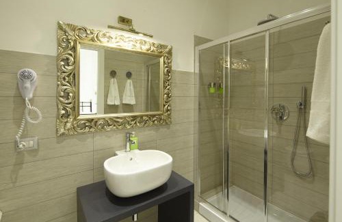 Monza House | Guest Rated 9.1! Affittacamere Arosio with Kitchen & Dining