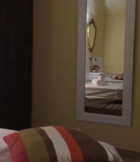 Buonconvento House | Family-Friendly Retreat at Affittacamere Caliani, Rated 9/10