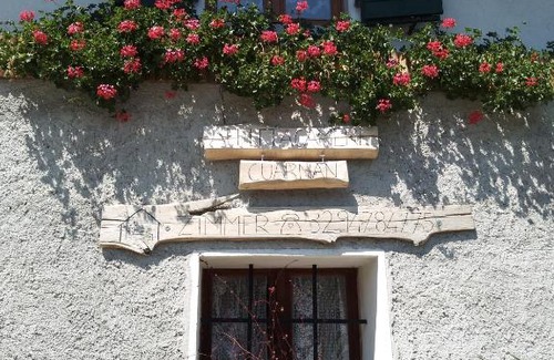 Montenars House | Pet-Friendly Stay at Affittacamere Cuarnan | 10/10 Rating