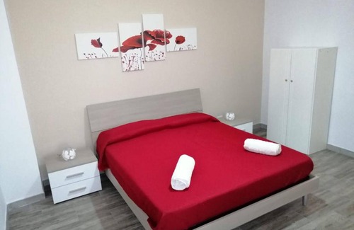 Bisacquino House | Discover AFFITTACAMERE DA GIUSEPPE: Family-Friendly Stay