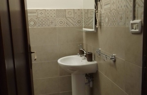 Monte Po-Nesima-San Leone-Rapisardi House | Convenient Stay at Affittacamere Giò & Giò with Breakfast