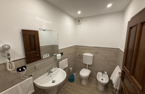 Crocetta-San Lazzaro-Modena Est House | Discover La Casa delle Rondini: Guest Rated 8/10