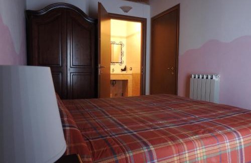 Borghetto di Vara House | Charming Stay at Affittacamere "Nel Paese di Alice"