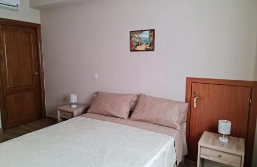 Teggiano House | Pet-Friendly Retreat: Affittacamere Le Querce, 10/10 Rated