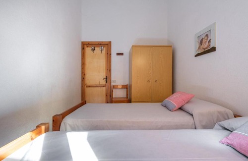 Porto Istana Apartment | Cozy Porto Istana Apartment with Oceanfront Views