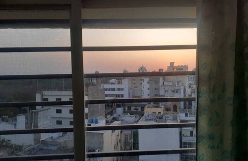 Toli Chowki Apartment | Modern 3Bhk Furnished Apartment at HS Royal with Breakfast