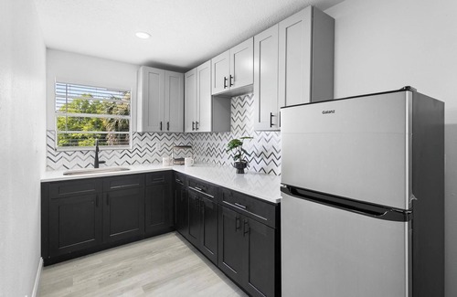 Oviedo House | Affordable 1BR Near UCF Pet-Friendly + Save 32%