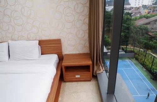 Mampang Prapatan Apartment | Budget-Friendly 2BR Apartment at L'Avenue with Pool Access