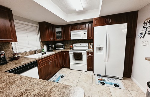 Orlando House | Budget-Friendly 3 Bedroom Home with Private Pool Near Orlando