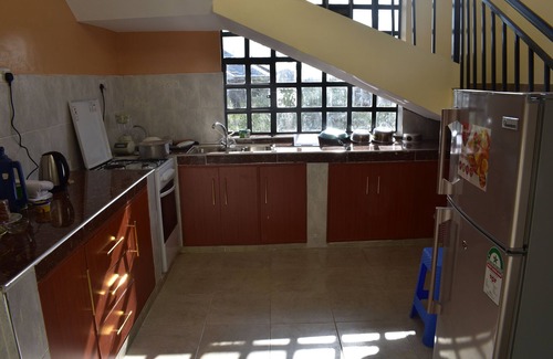 Kitengela House | Comfortable 4-Bedroom Ensuite in Gated Community Oasis