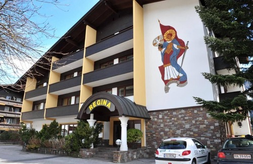 Zell am Ziller Apartment | Central Apartment in Zell am Ziller: Pet-Friendly Retreat