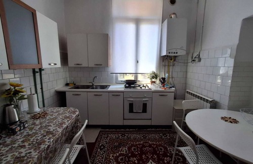 Mestre Apartment | Convenient Stay Just Steps from Bus Stop with Spa Access