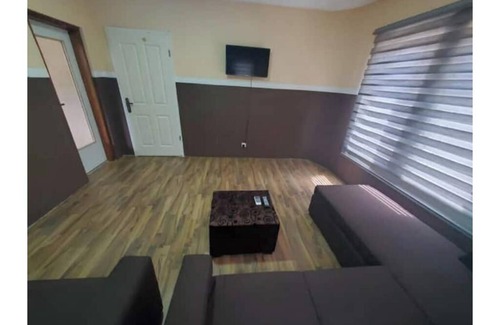 Weija Apartment | Affordable Apartment with Living Room & Bathtub
