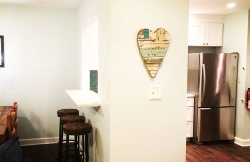 Beach Haven Condo | Budget-Friendly Bayfront Condo with Pool in Beach Haven