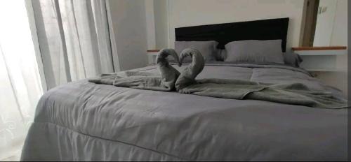 Serpong House | Budget-Friendly 4-Star Hotel with Pool & Family Amenities