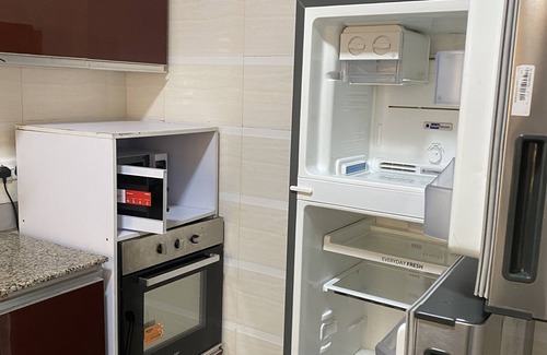 Dzorwulu Apartment | Budget-Friendly Stay with Pool and Child-Friendly Amenities