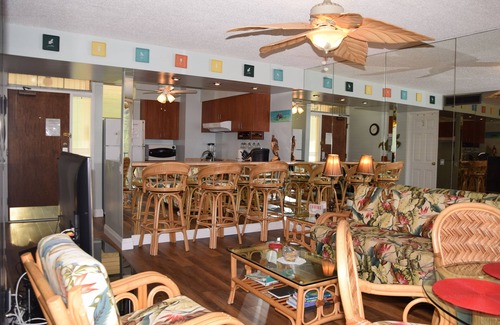 Makaha Condo | Budget-Friendly Oceanfront Condo with Stunning Views & WiFi