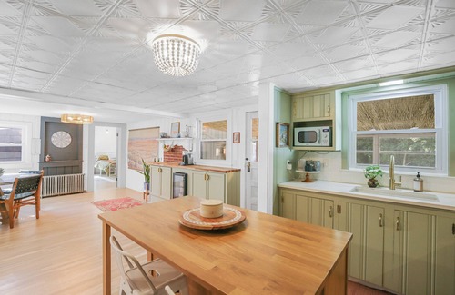 Pawcatuck House | Affordable Luxury Resort Home with an In-Ground Pool & Hot Tub. Sleeps 10.