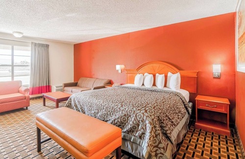 Vernon Hotel | Affordable Pet-Friendly Stay Along Hwy 287 – Ideal for Business and Leisure