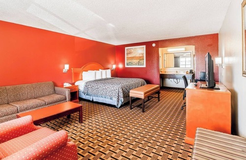 Vernon Hotel | Affordable Pet-Friendly Stay Along Hwy 287 – Ideal for Business and Leisure