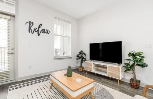 Lebanon Apartment | Budget-Friendly Private Room in Whitetown with Kitchen