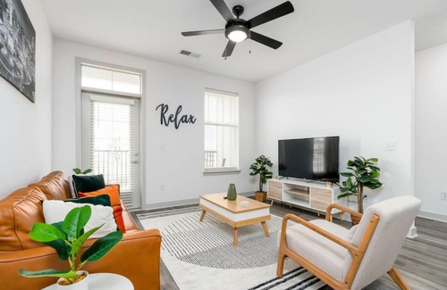 Lebanon Apartment | Budget-Friendly Private Room in Whitetown with Kitchen