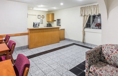 Austin Ave. Hotel | Affordable Stay in Waco Near Popular Event Venues