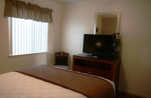 Kannapolis Hotel | Budget-Friendly Suites in Kannapolis - Pet & Child Friendly