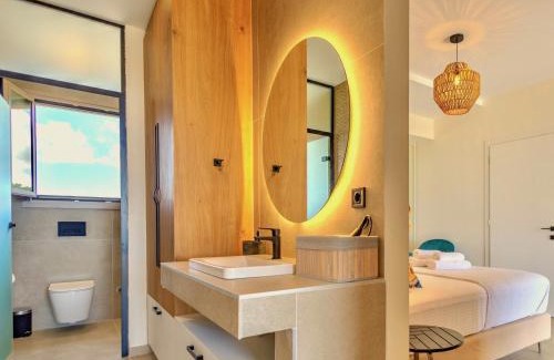 Kavvadades Villa | Experience Afionas Aethereum Villa: Oceanfront Bliss