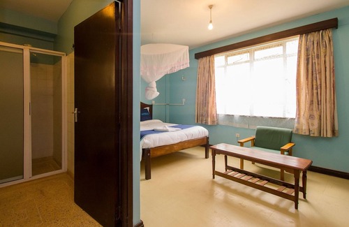 Nairobi Hotel | Cozy Afralti Guest House with Family-Friendly Amenities