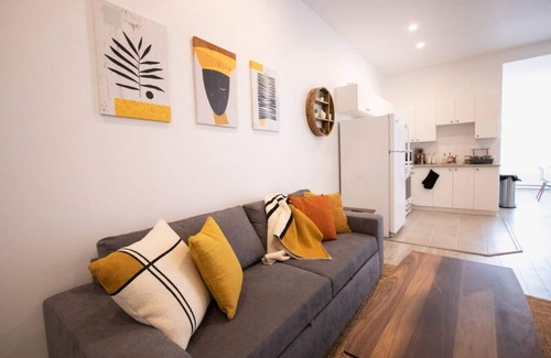 Milton Park Apartment | Family-Friendly Plateau Retreat with Self Check-In & AC