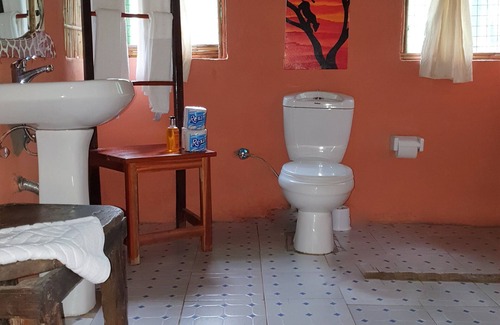 Tanzania Cabin | Experience Africa Safari Maasai Boma with Relaxing Spa & Kitchen