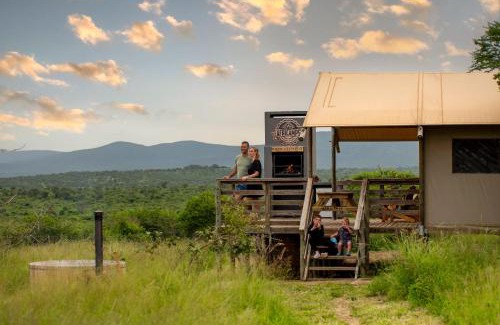 Pongola Ski Chalet | Experience AfriCamps at White Elephant Safaris: 4-Star Retreat