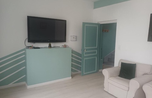 La Fere Apartment | Experience African Story: Pet and Child Friendly Retreat
