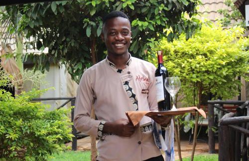 Voi Hotel | Pet-Friendly Afrika Lodges with Restaurant & Breakfast