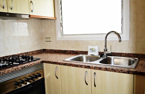 Urbanizacion El Mas Reixac Villa | Experience Afrodita: Two Independent Apartments Await