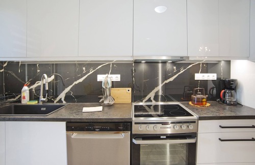 Palaio Faliro Apartment | Afrodite Classic Residence, 2BR, WiFi, City View