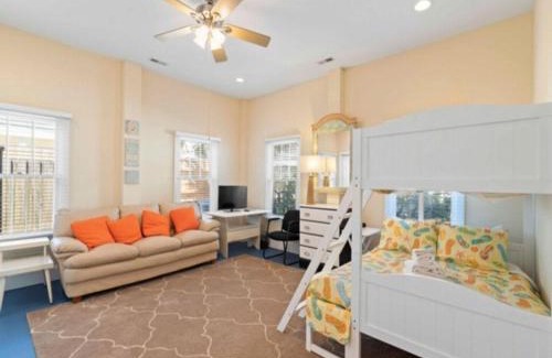 Wilmington Beach House | After Dune Delight: Relaxing Townhouse Close to Everything