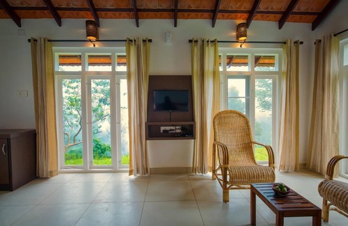 Meppadi Resort | Experience After the Rains: 4-Star Comfort & Family-Friendly Amenities