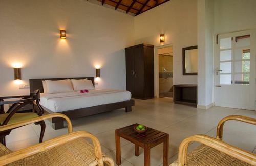 Meppadi Resort | Experience After the Rains: 4-Star Comfort & Family-Friendly Amenities