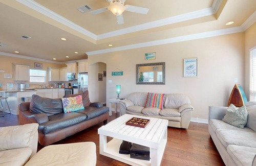 Port Bolivar House | Beachside Retreat: Afternoon D'lite with Alfresco Dining