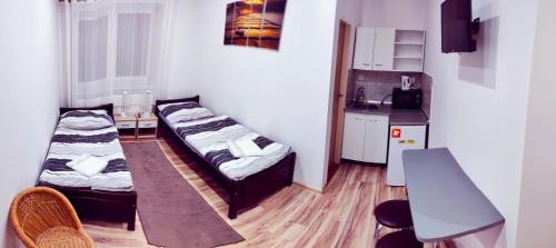 Kralovsky Chlmec Apartment | Guest Favorite Agát: Enjoy Breakfast in Family-Friendly Stay