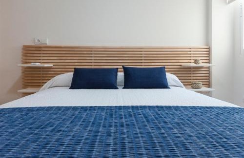 Playa de Gandia Apartment | Cozy Ag Aiguablava: 4-Star Oceanfront Retreat